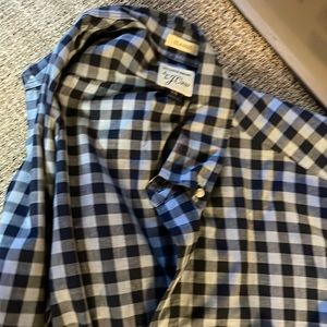 Mens button down shirts hardly worn